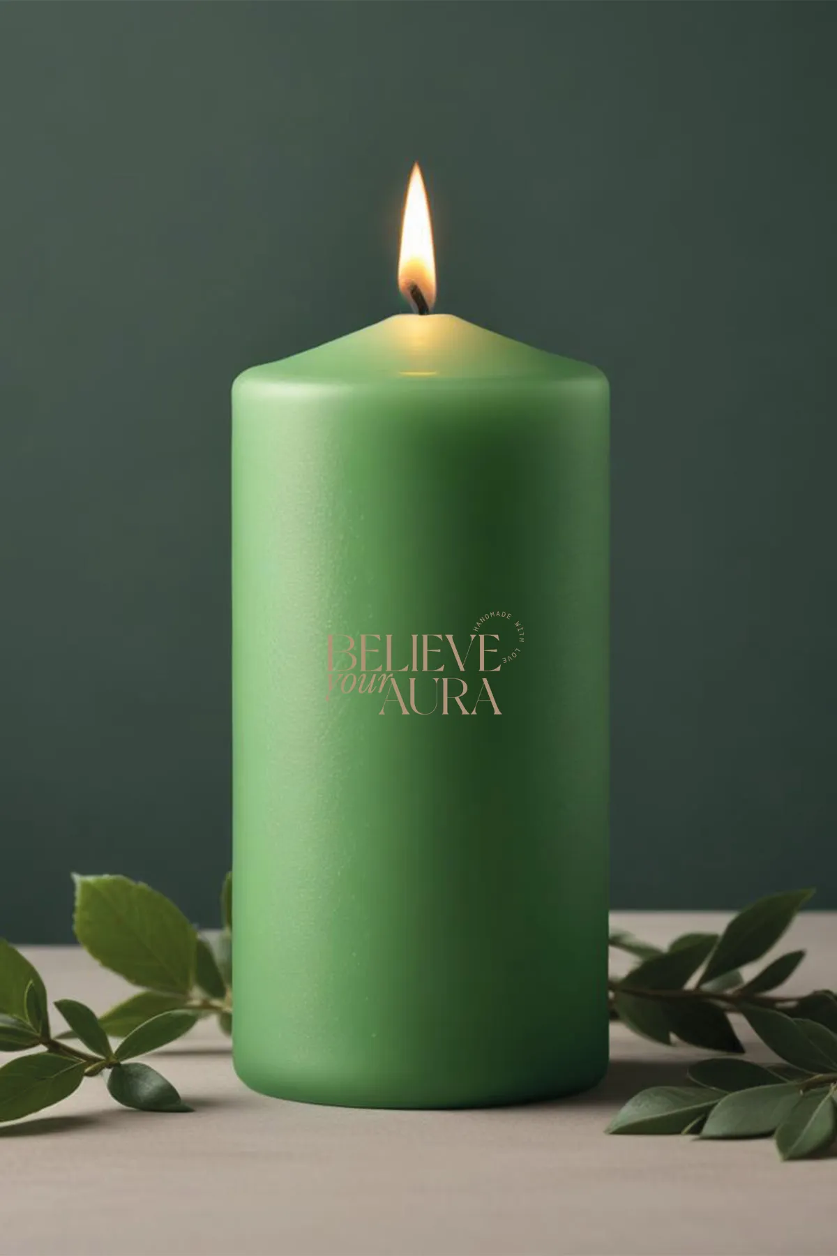 Believe Your Aura Sandal Ağacı Kokulu %100 Doğal Soya Mumu Silindir Yeşil Dekoratif Mum - KLM203-15-24