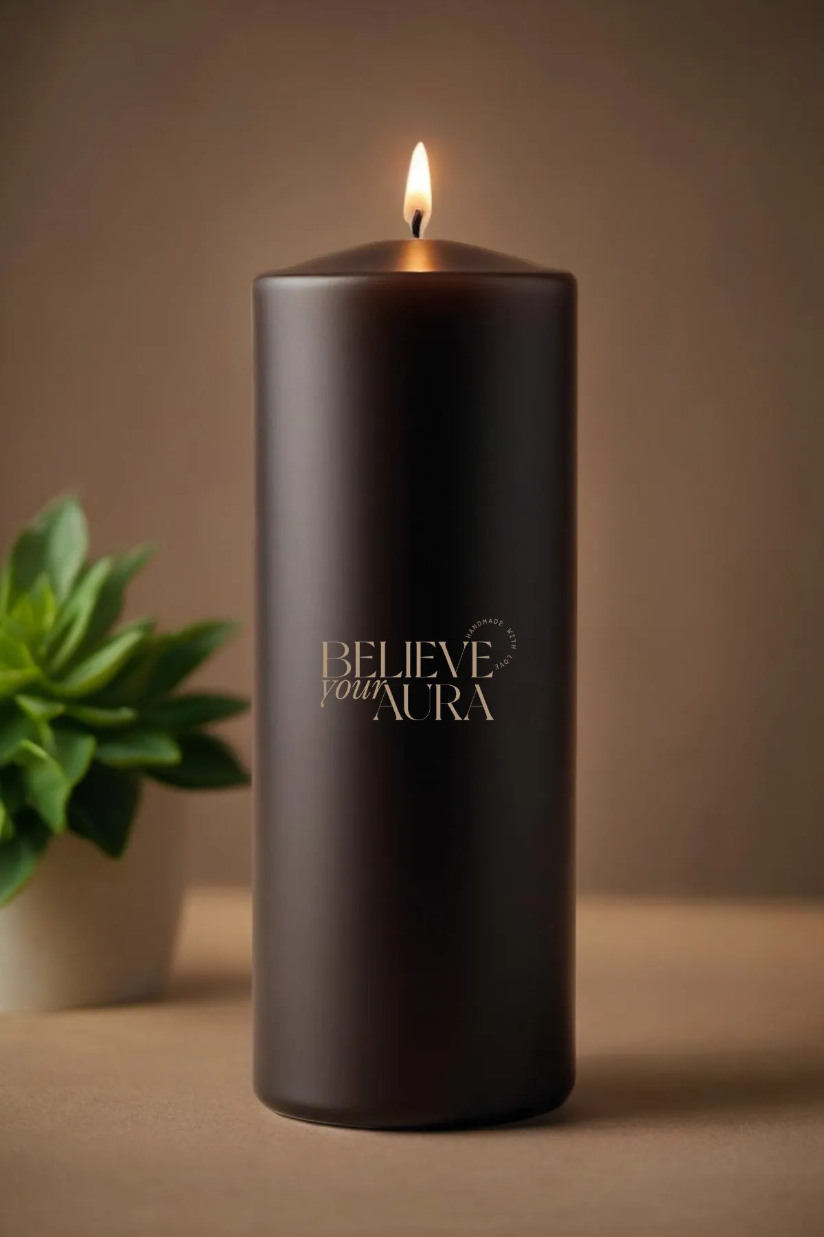 Believe Your Aura Sandal Ağacı Kokulu %100 Doğal Soya Mumu Silindir Siyah Dekoratif Mum - KLM203-20-24