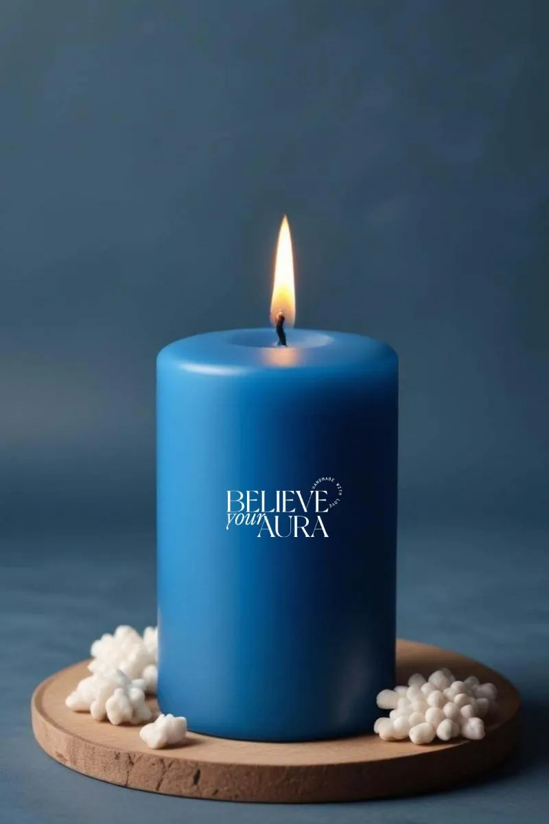 Believe Your Aura Lavanta Kokulu Mavi Silindir Mum KLM209