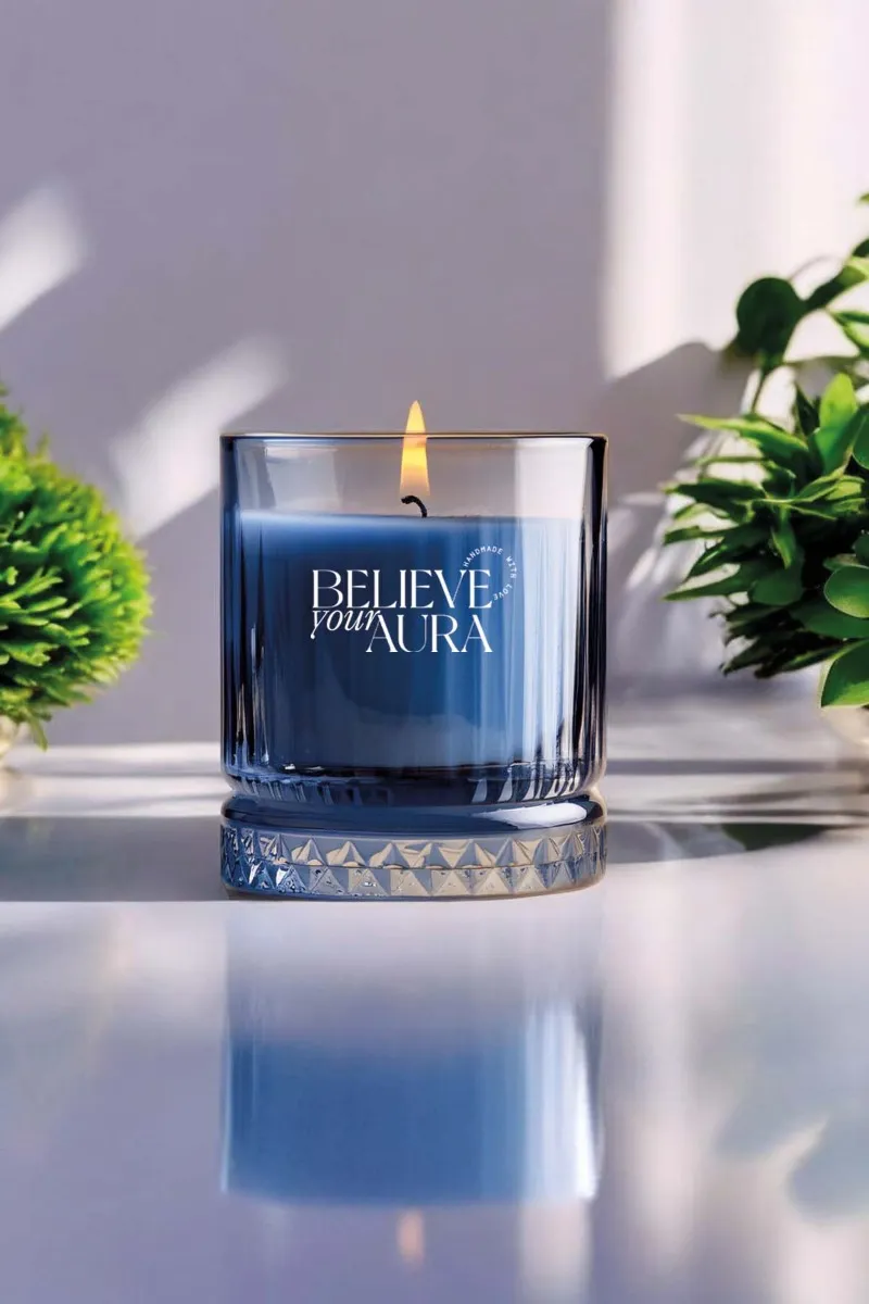 Believe Your Aura Lavanta Kokulu %100 Doğal Soya Mumu Kristal İndigo Bardak Aromaterapi Kokulu Mum - MBSBRD03610-LVN