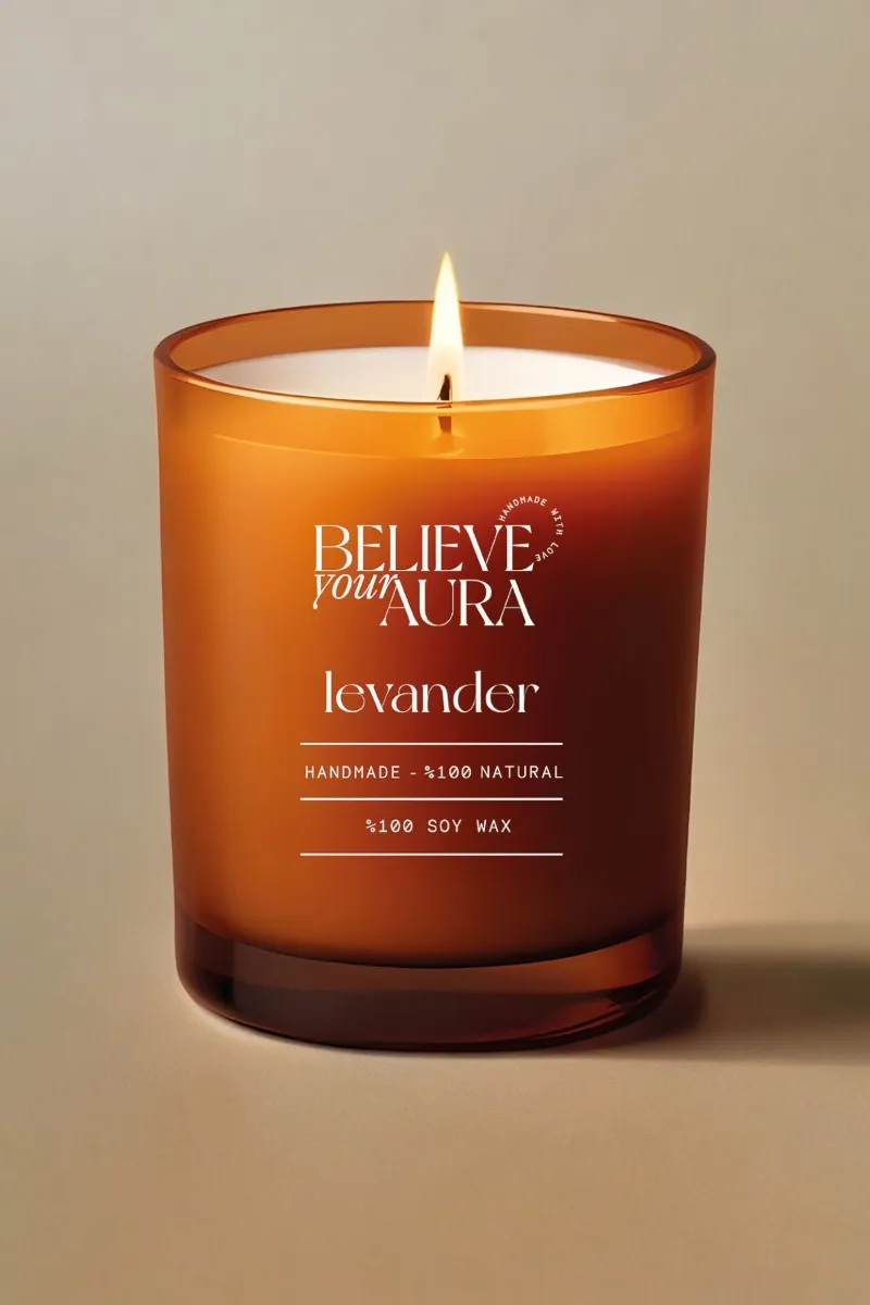 Believe Your Aura Organik Soya Wax Lavanta Kokulu Mum - MBSBRD04210-LVN