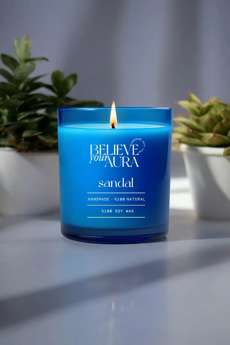 Believe Your Aura Sandal Ağacı Kokulu Natural Soya Mumu Mavi Bardak Mum - MBSBRD04310-SND