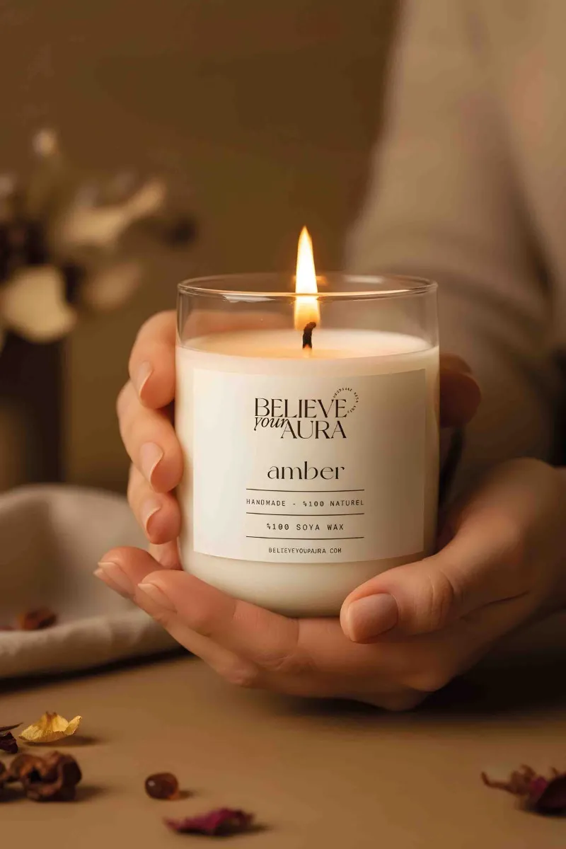 Believe Your Aura Amber Kokulu Bardak Mum - %100 Doğal Soya Mumu Aromaterapi Bardak Mum MBSBRD04510-AMB