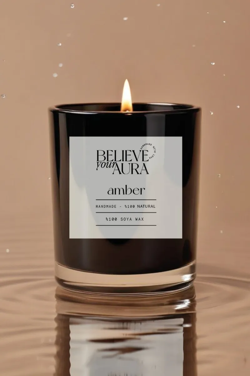 Believe Your Aura Amber Kokulu %100 Doğal Soya Mumu Aromaterapi ve Dekoratif Siyah Bardak Mum - MBSBRD05010-AMB