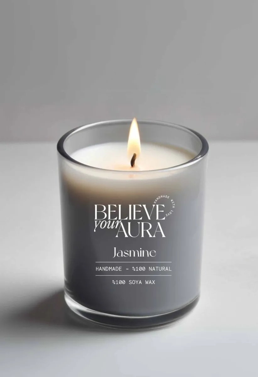 Believe Your Aura Yasemin Kokulu Mum - %100 Doğal Soya Mumu Aromaterapi ve Dekoratif Gri Bardak Mum -MBSBRD06910-YSM