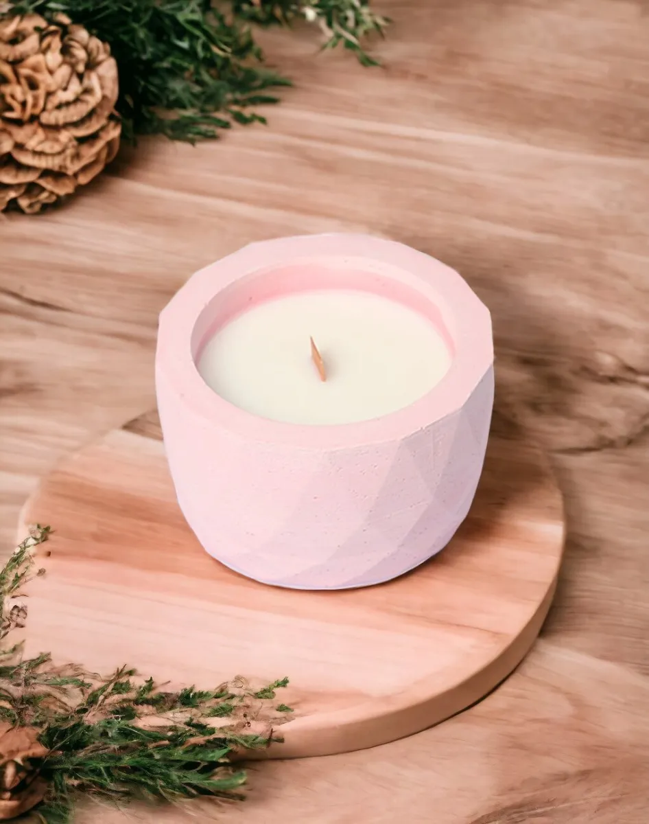 Believe Your Aura Organik Soya Wax Handmade Beton Kase Gül Kokulu Mum