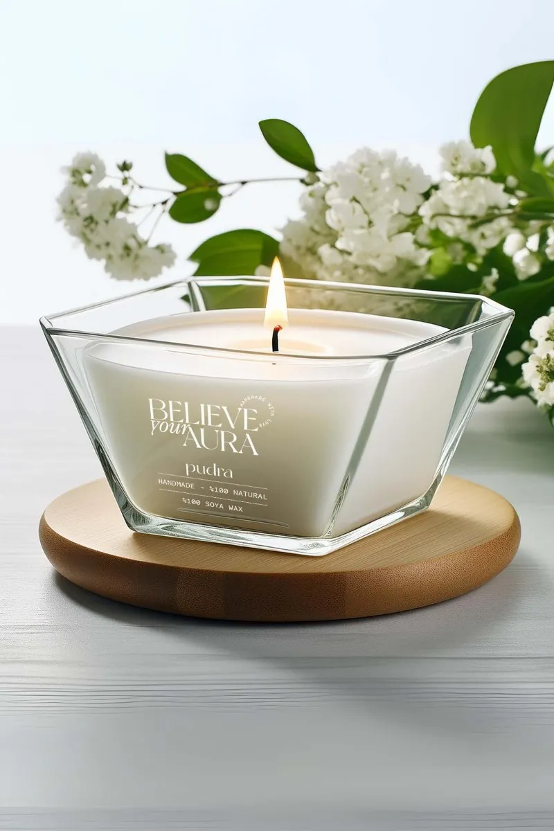 Believe Your Aura Pudra Kokulu %100 Doğal Soya Mumu Aromaterapi ve Dekoratif Kokulu Mum - MBSKAS01810-PDR