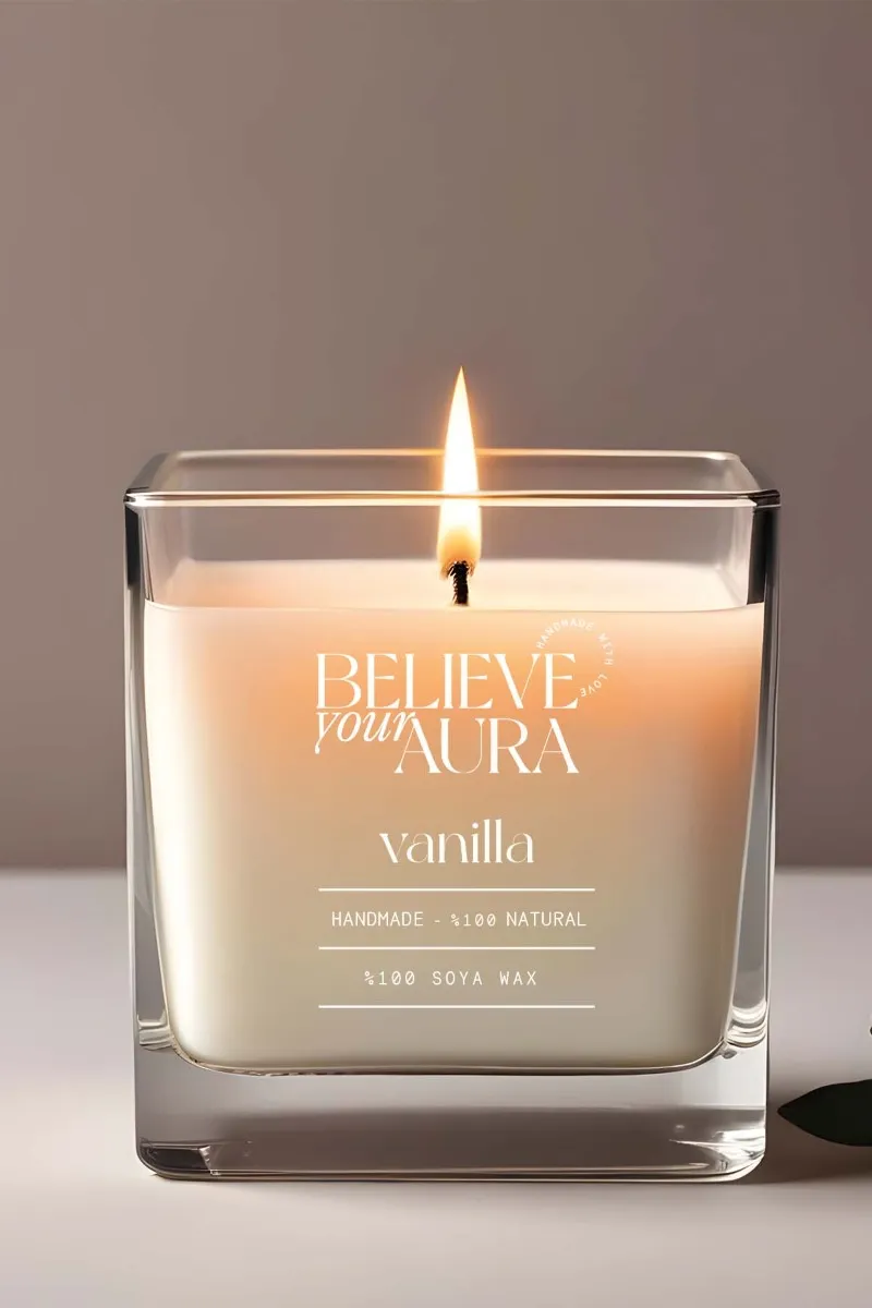 Believe Your Aura Organik Soya Wax Vanilya Kokulu Mum - MBSKAS06210-VNL