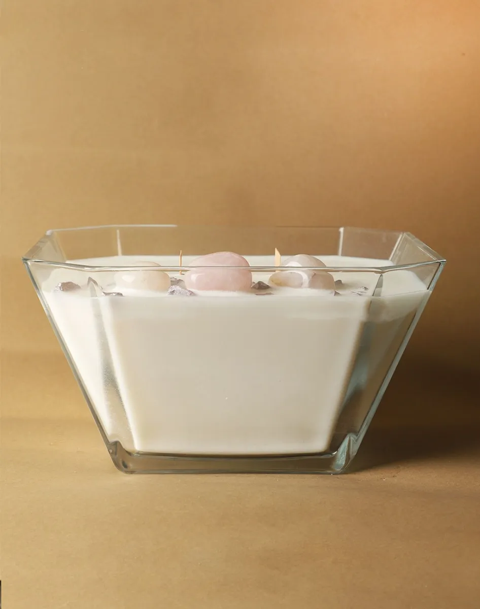 Believe Your Aura Organik Soya Wax Pembe Kuvars Taşı Vanilya Kokulu Mum MSPKAS01610-27