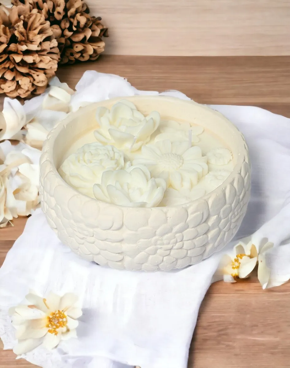 Handmade Çiçek ve Şakayık Dekorlu Gül Kokulu Mum